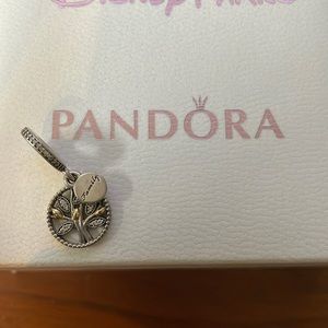 Sparkling Family Tree Dangle Pandora Charm
